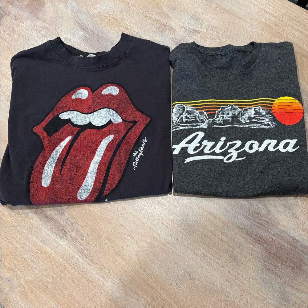 Lot of 2 tees